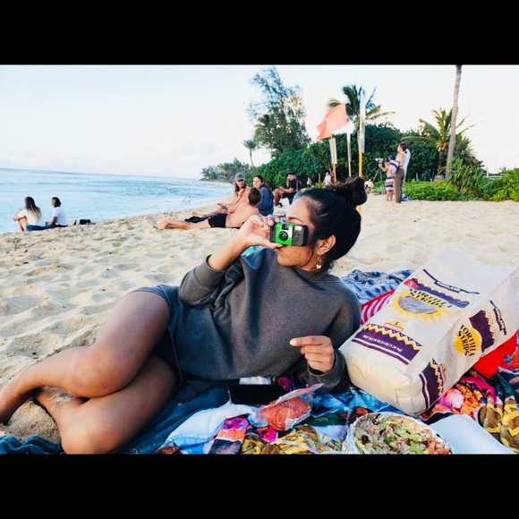 Meet your Posher, Sarah - Picture 1 of 1